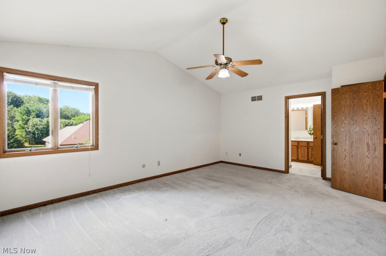 7711 Amberwood Trail Youngstown OH 44512