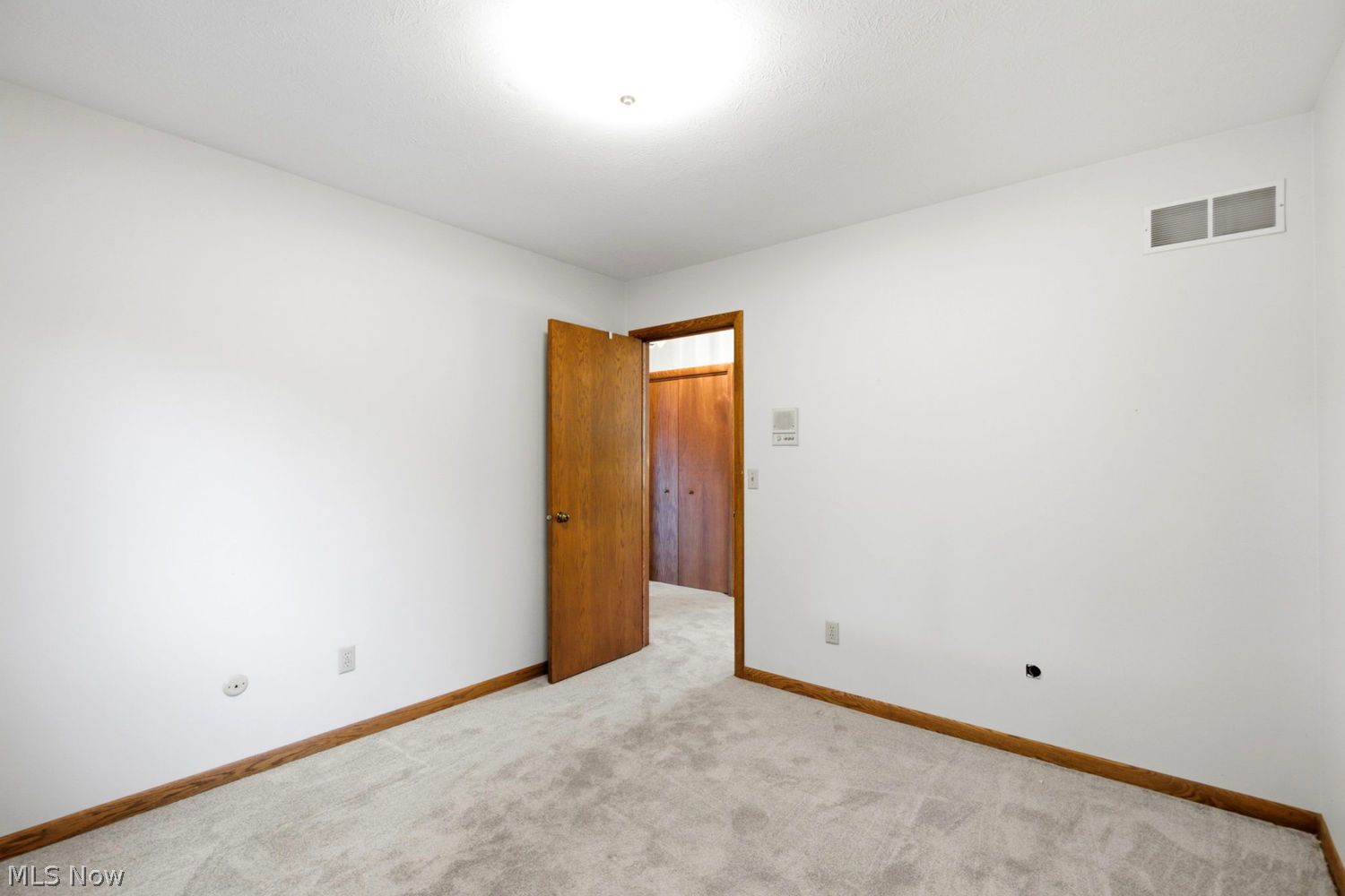 7711 Amberwood Trail Youngstown OH 44512