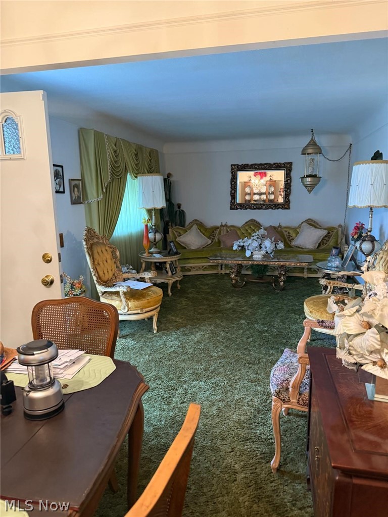 4712 Hillside Avenue Garfield Heights OH 44125