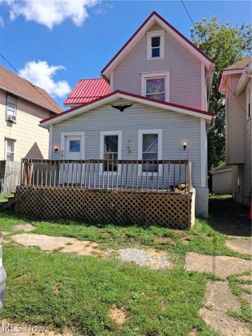 704 Smith Avenue SW Canton OH 44706