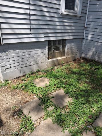 704 Smith Avenue SW Canton OH 44706