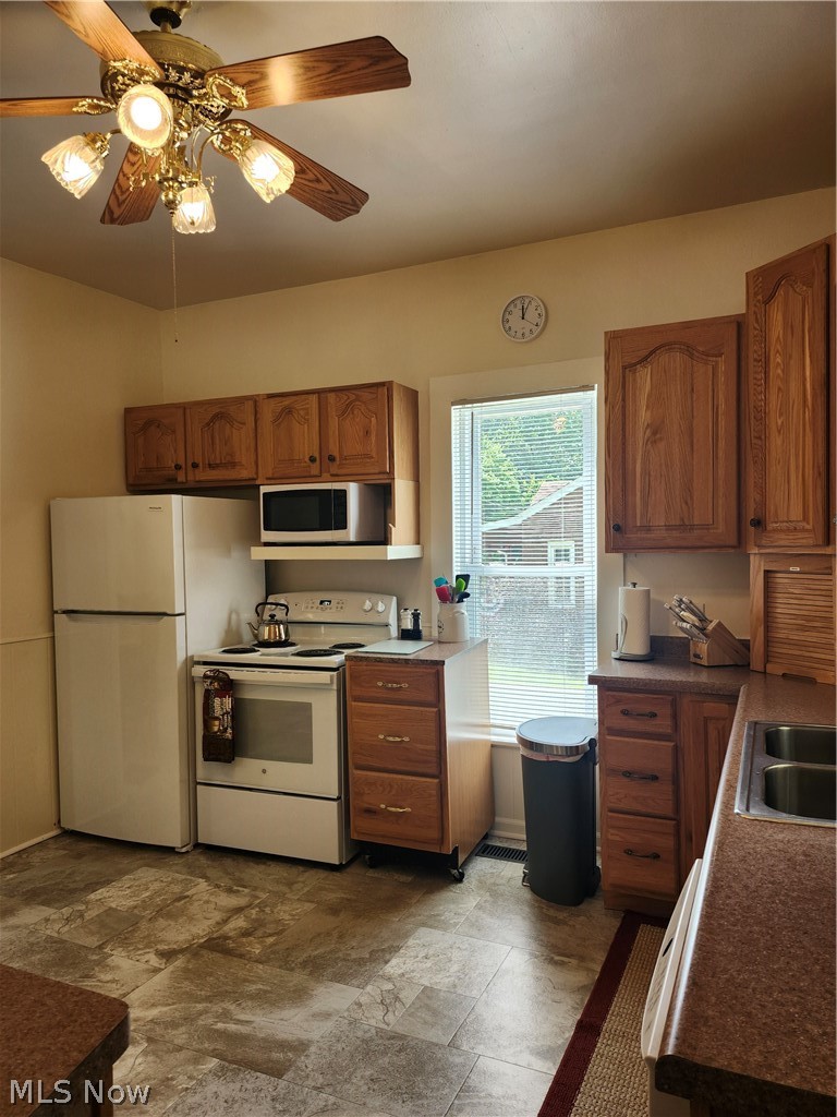 674 S Monroe Street Millersburg OH 44654