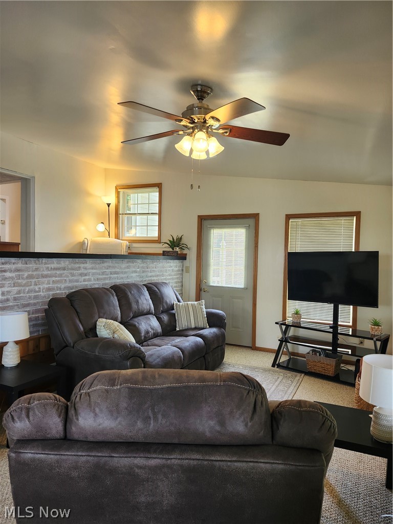 674 S Monroe Street Millersburg OH 44654
