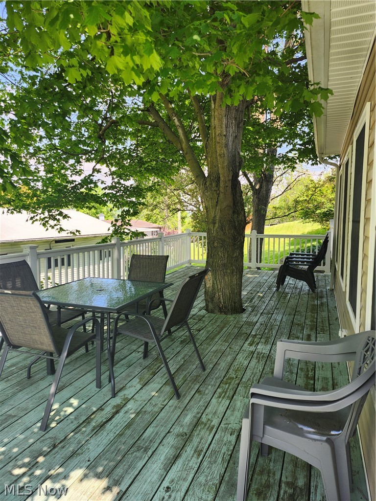 674 S Monroe Street Millersburg OH 44654