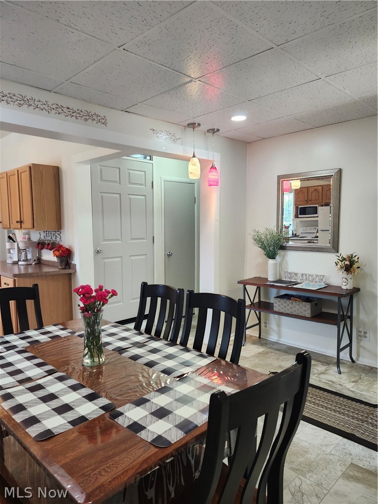 674 S Monroe Street Millersburg OH 44654