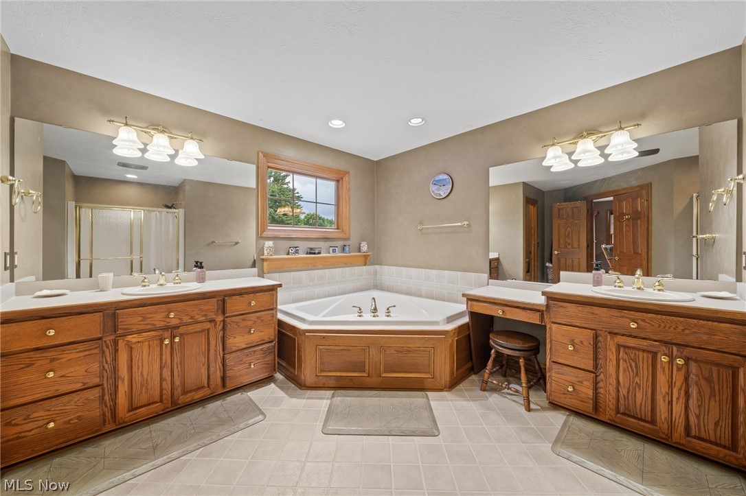 10225 Questa Court Wadsworth OH 44281