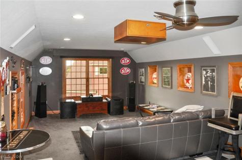 10225 Questa Court Wadsworth OH 44281