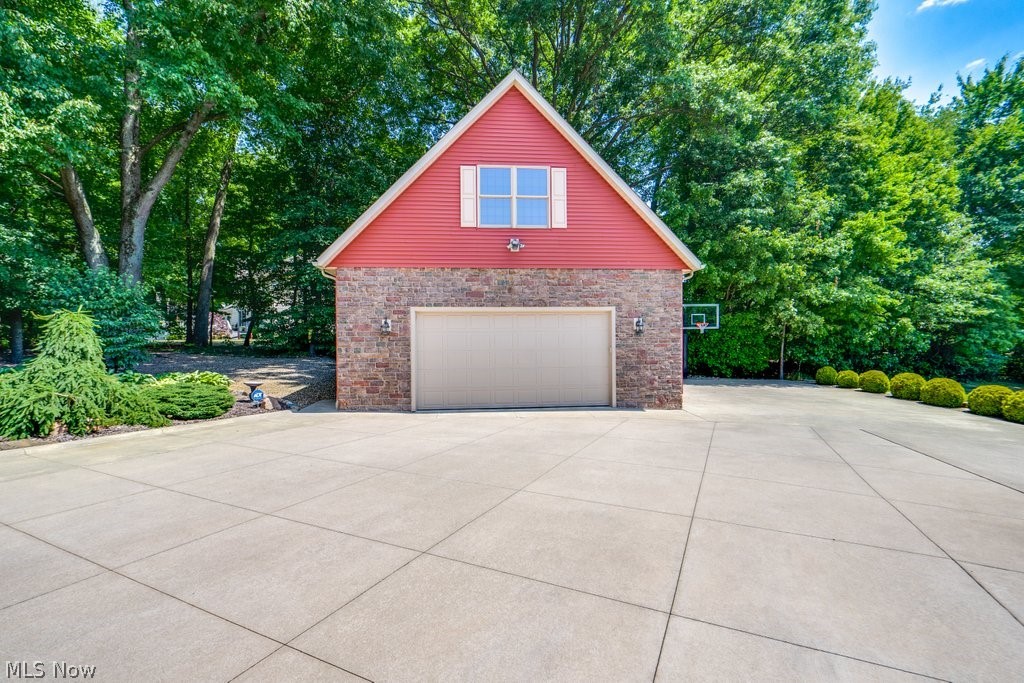 10225 Questa Court Wadsworth OH 44281