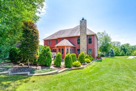 10225 Questa Court Wadsworth OH 44281