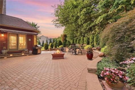 10225 Questa Court Wadsworth OH 44281