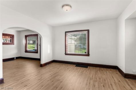 144 Brooklyn Avenue Youngstown OH 44507