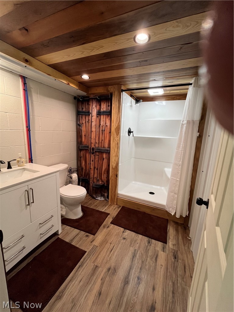 2967 Mineral City Zoar Road NE Bolivar OH 44612