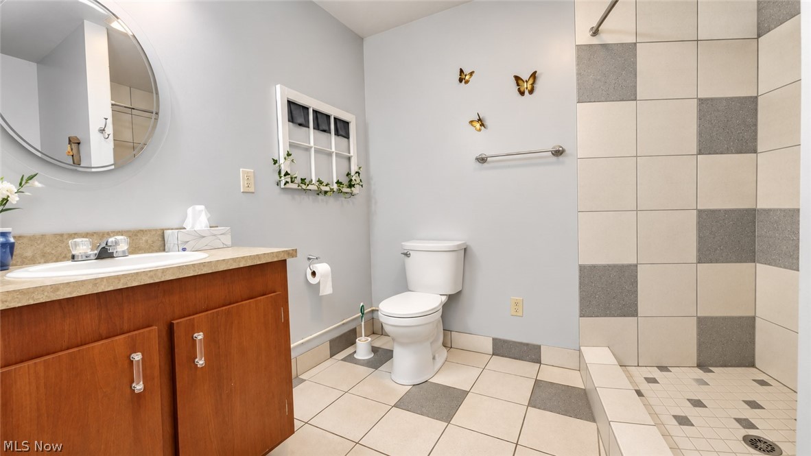 5681 Howard Price Lane Glouster OH 45732