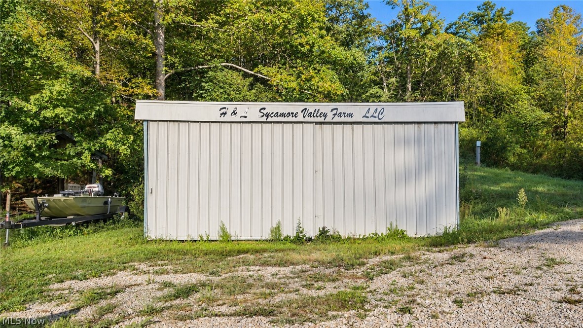 5681 Howard Price Lane Glouster OH 45732