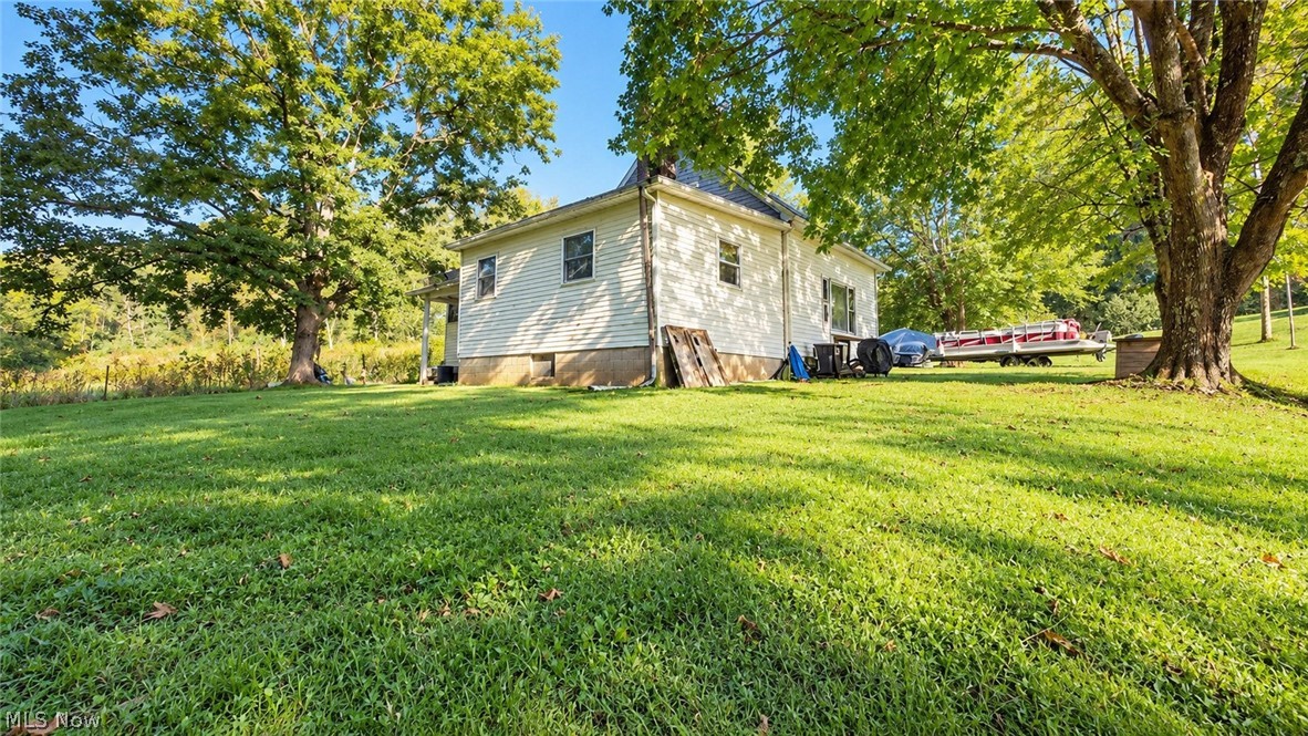 5681 Howard Price Lane Glouster OH 45732
