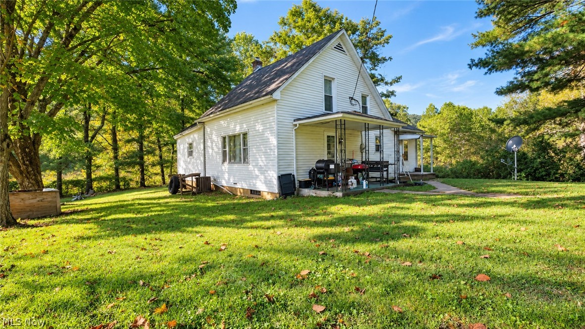 5681 Howard Price Lane Glouster OH 45732