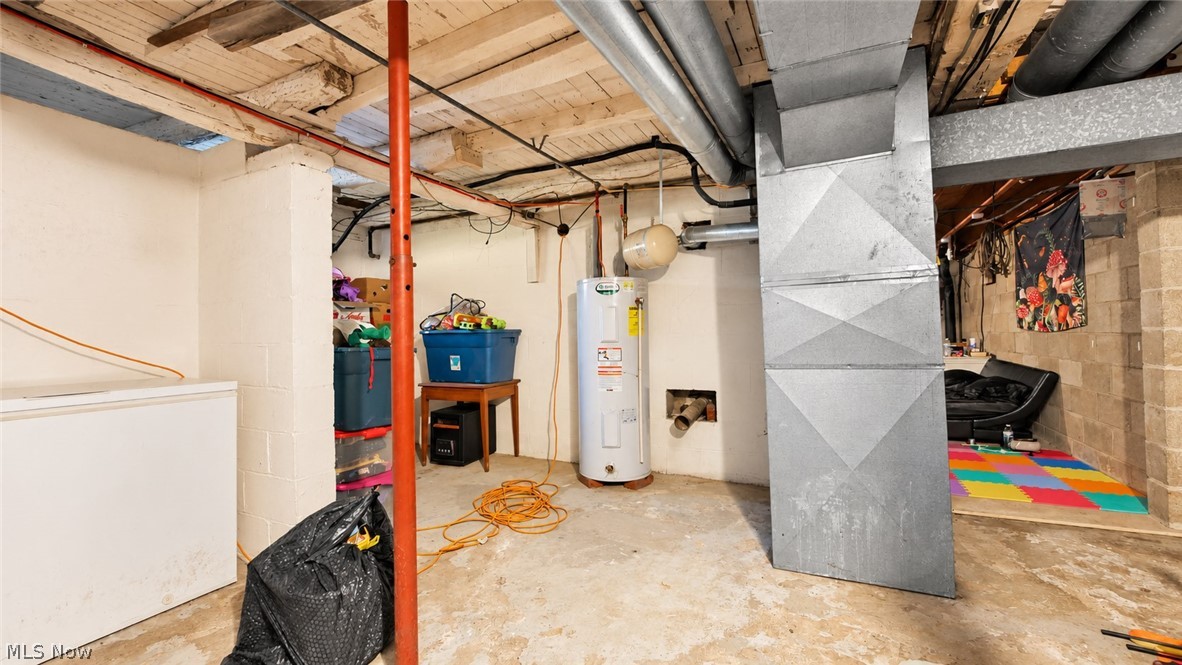 5681 Howard Price Lane Glouster OH 45732