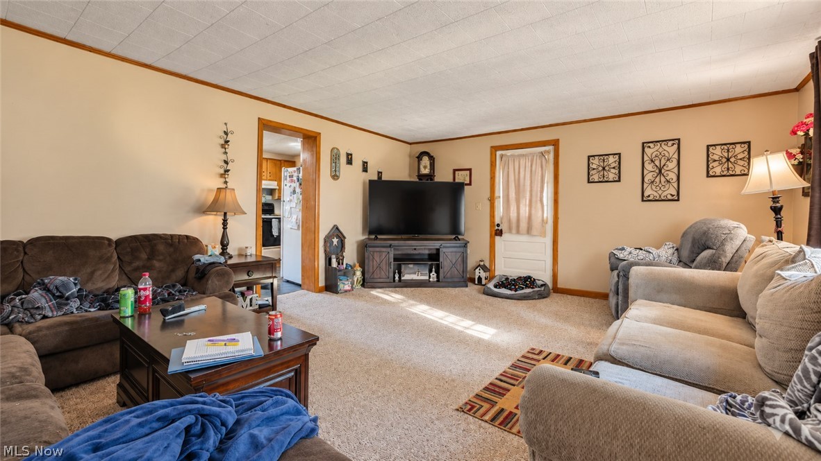 5681 Howard Price Lane Glouster OH 45732
