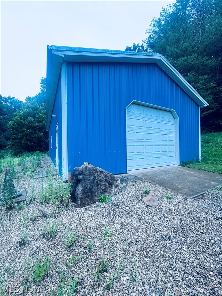 5681 Howard Price Lane Glouster OH 45732