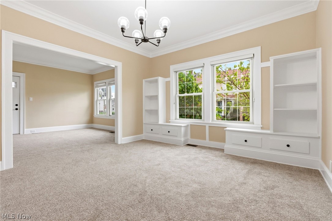 1521 Blossom Park Avenue Lakewood OH 44107
