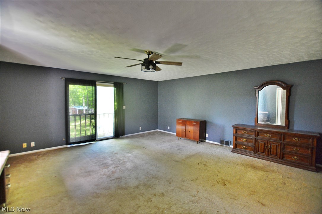 12516 Lake Drive Burton OH 44021