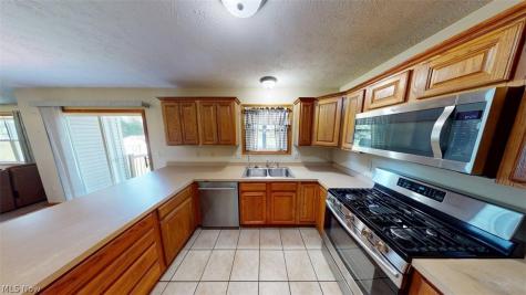 3333 Sunnybrook Kent OH 44278
