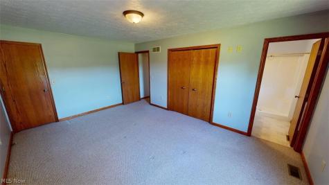 3333 Sunnybrook Kent OH 44278