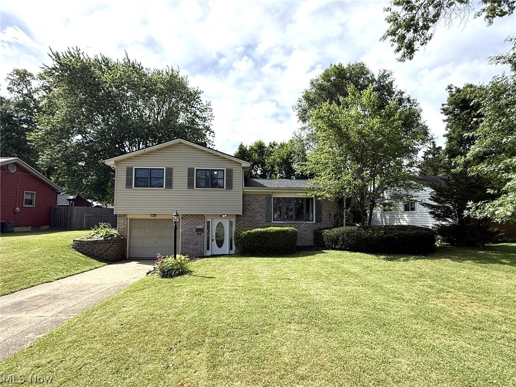 4260 Wedgewood Drive Austintown OH 44511