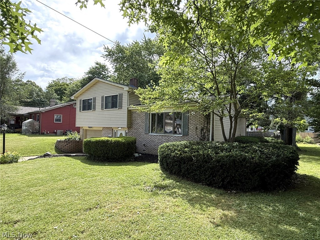 4260 Wedgewood Drive Austintown OH 44511