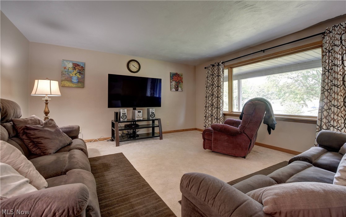 2510 Willow Brook Drive NW Dover OH 44622