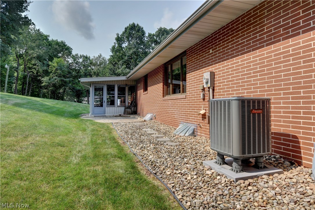 2510 Willow Brook Drive NW Dover OH 44622