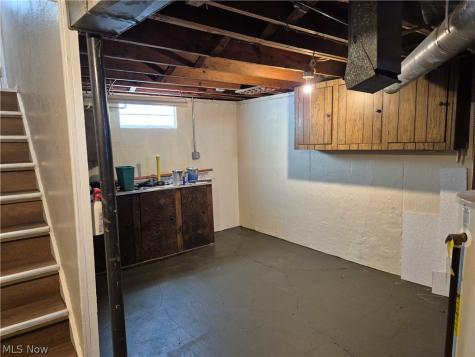 14211 Tabor Avenue Maple Heights OH 44137