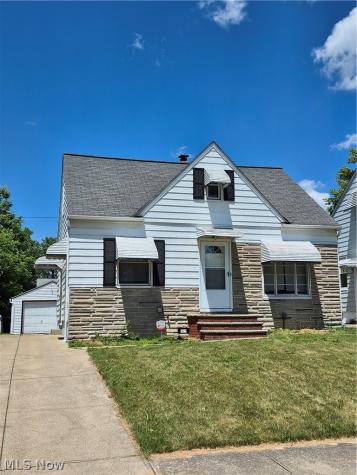 14211 Tabor Avenue Maple Heights OH 44137
