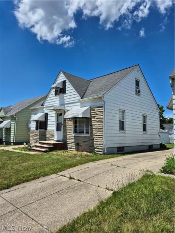 14211 Tabor Avenue Maple Heights OH 44137
