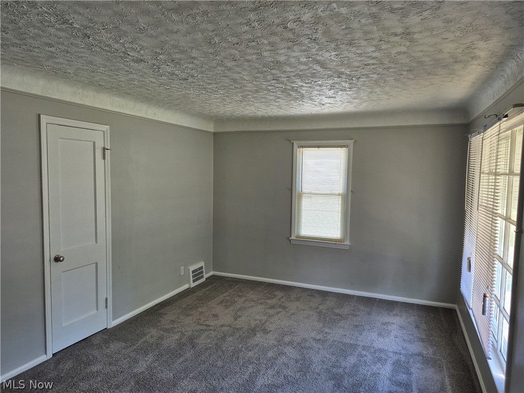 14211 Tabor Avenue Maple Heights OH 44137
