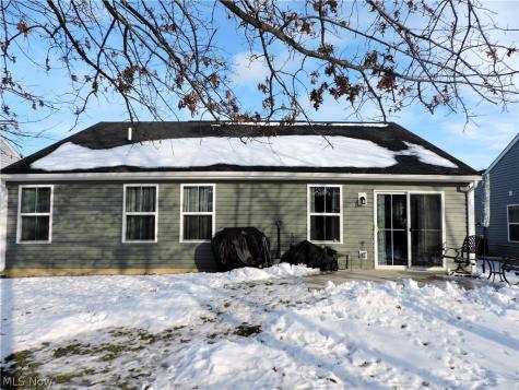 129 W Spring Drive Elyria OH 44035