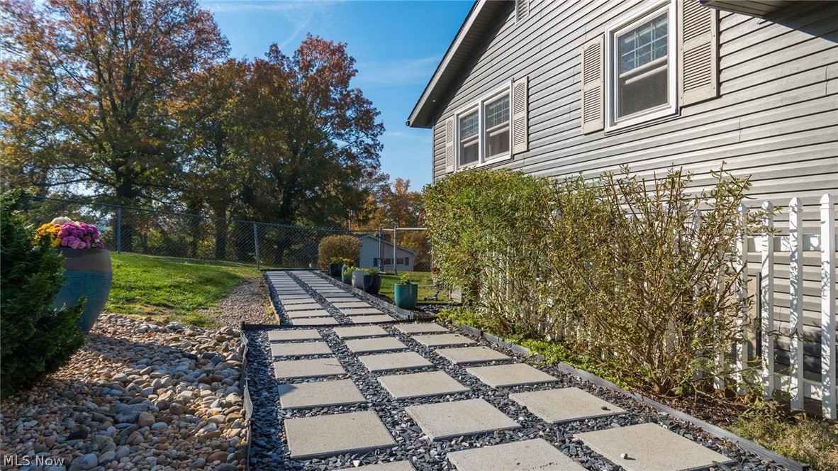 2800 W Ray Drive Zanesville OH 43701