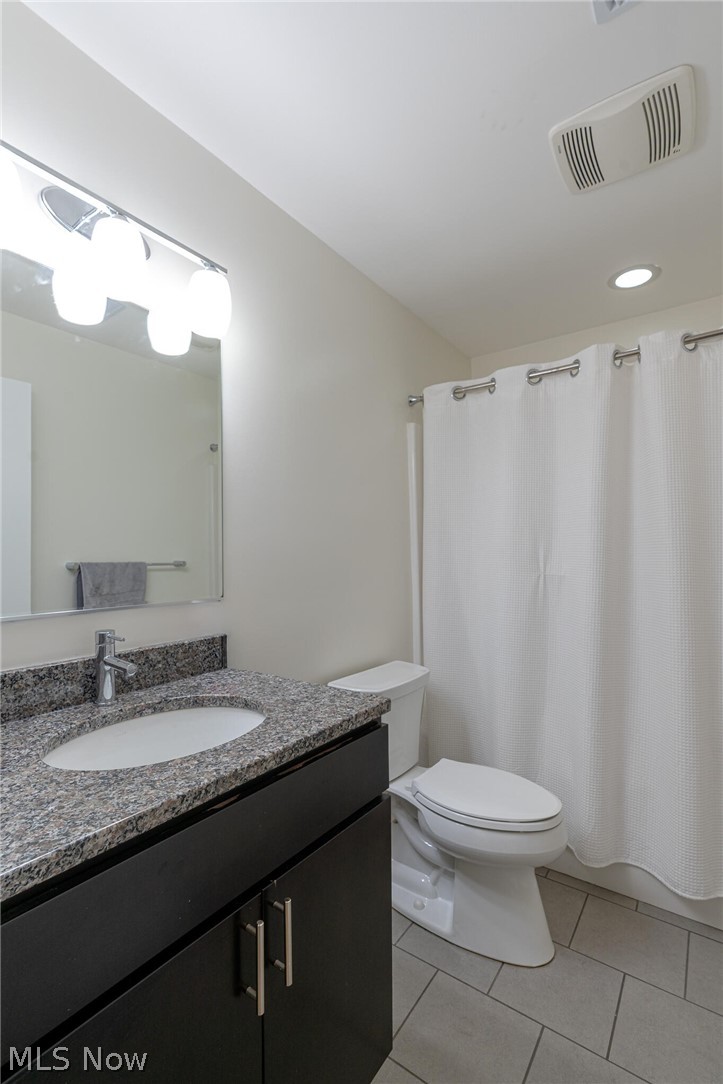 2136 W 17th Street Cleveland OH 44113