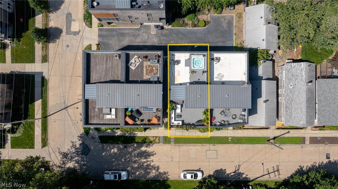 2136 W 17th Street Cleveland OH 44113