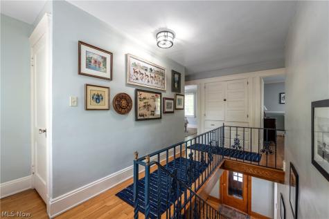 1503 Waterbury Road Lakewood OH 44107