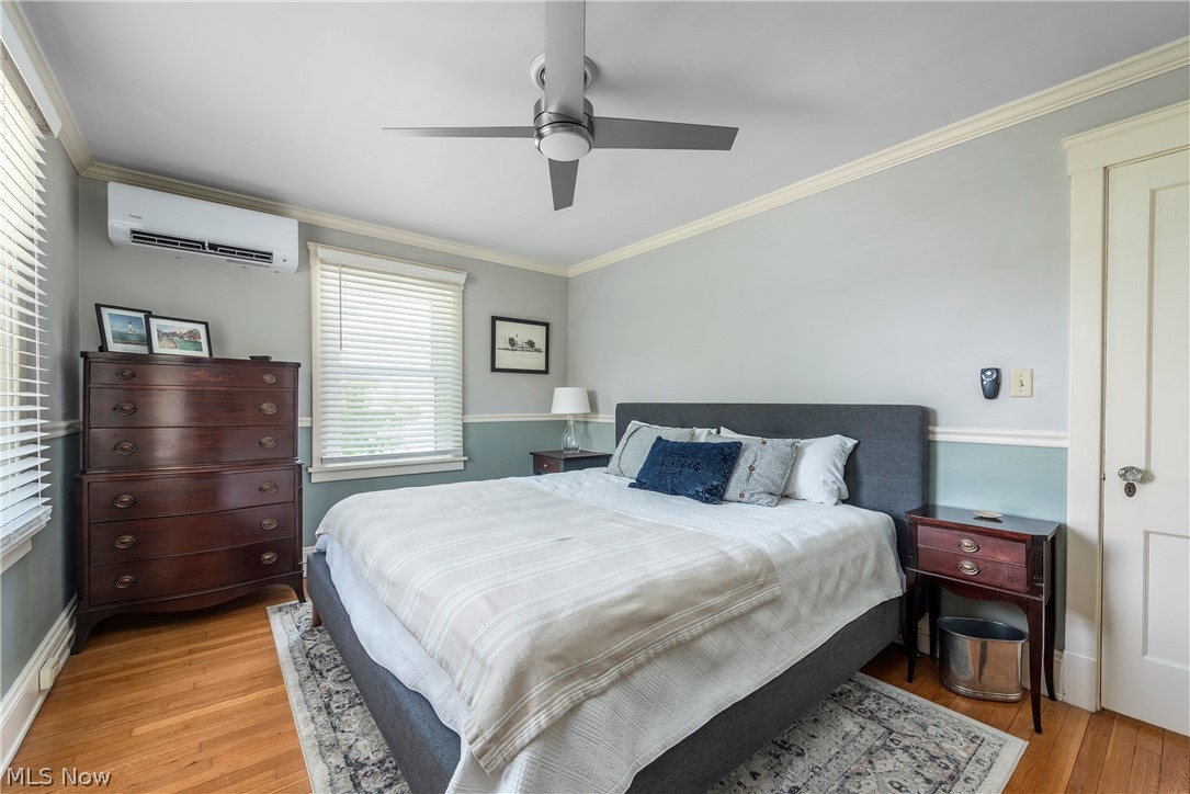 1503 Waterbury Road Lakewood OH 44107
