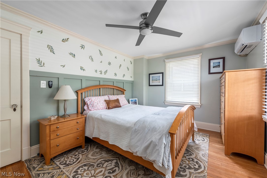 1503 Waterbury Road Lakewood OH 44107