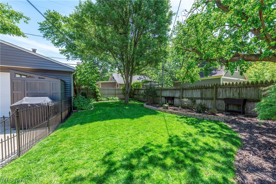 1503 Waterbury Road Lakewood OH 44107