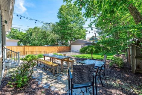 1503 Waterbury Road Lakewood OH 44107