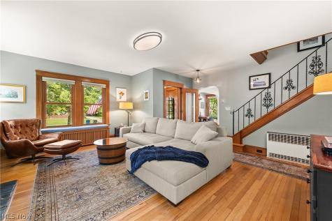 1503 Waterbury Road Lakewood OH 44107