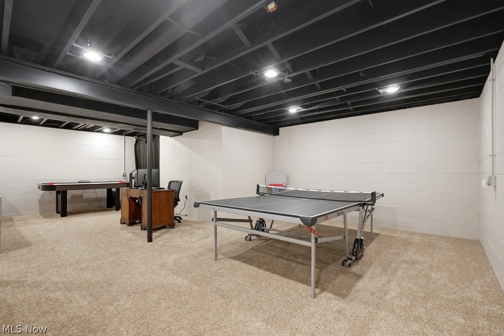 488 Schooner Lane Northfield Center OH 44067