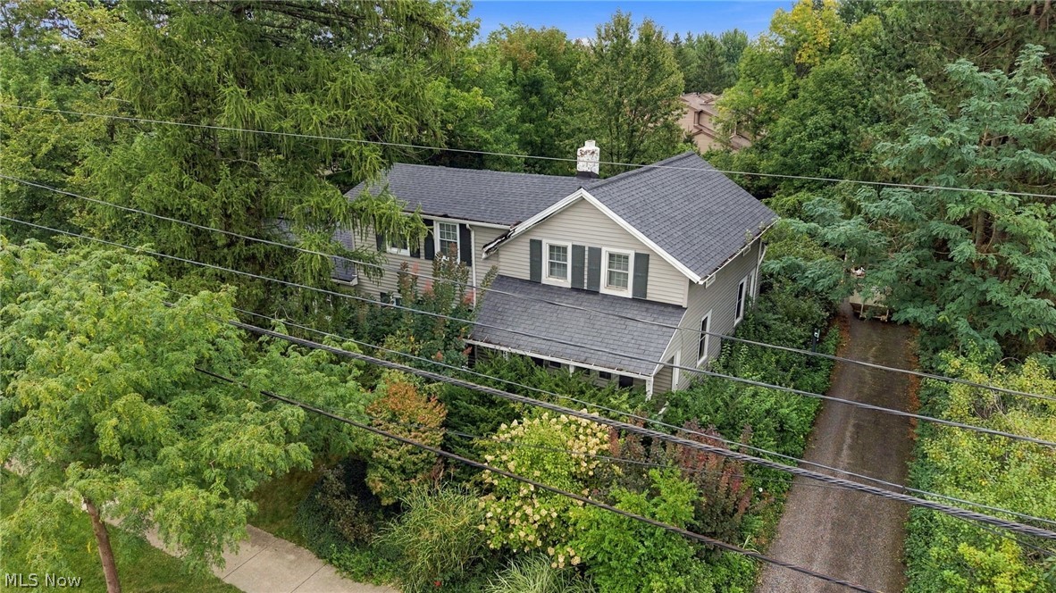 2389 Richmond Road Beachwood OH 44122