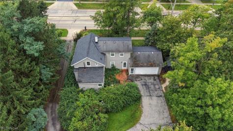 2389 Richmond Road Beachwood OH 44122
