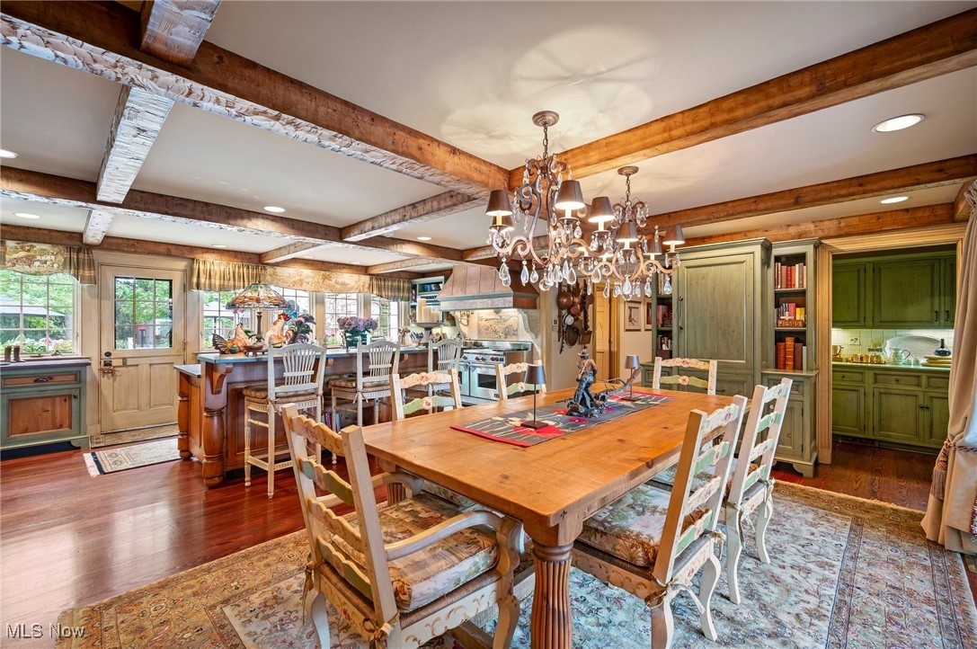 45125 Fairmount Boulevard Hunting Valley OH 44022