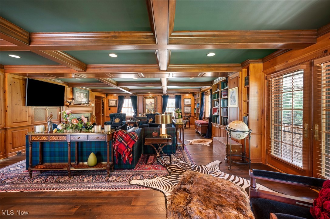 45125 Fairmount Boulevard Hunting Valley OH 44022